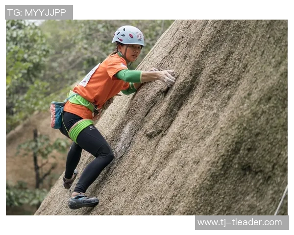 武汉攀岩队的战术分析与训练策略探讨攀岩热点解读
